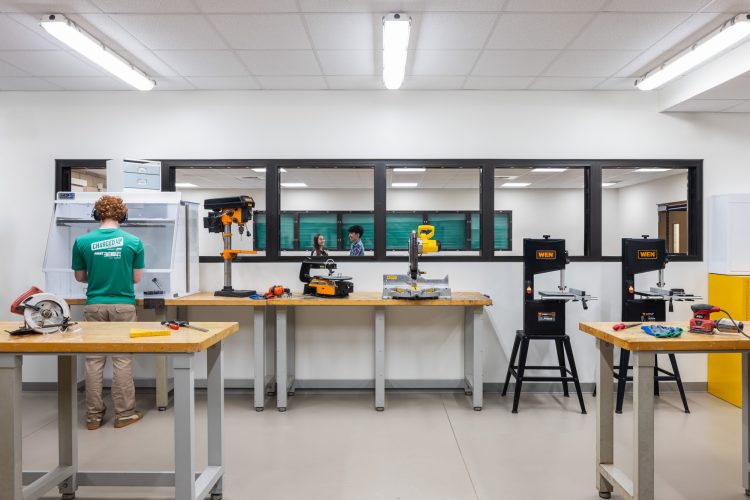 Le Jardin Academy Arts & Innovation Center