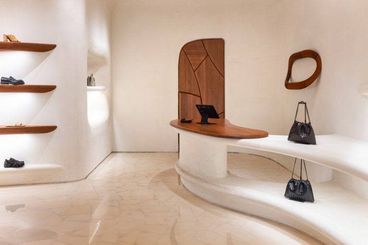 Bottega Veneta at Ala Moana Center – Luxury Retail Architecture Photography in Honolulu, Hawaii