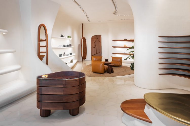 Bottega Veneta at Ala Moana Center – Luxury Retail Architecture Photography in Honolulu, Hawaii