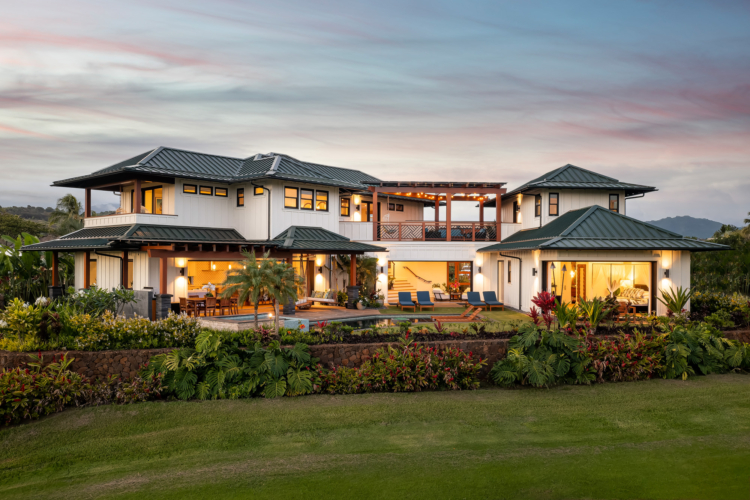 Kauai Hawaiian Island Style House Design