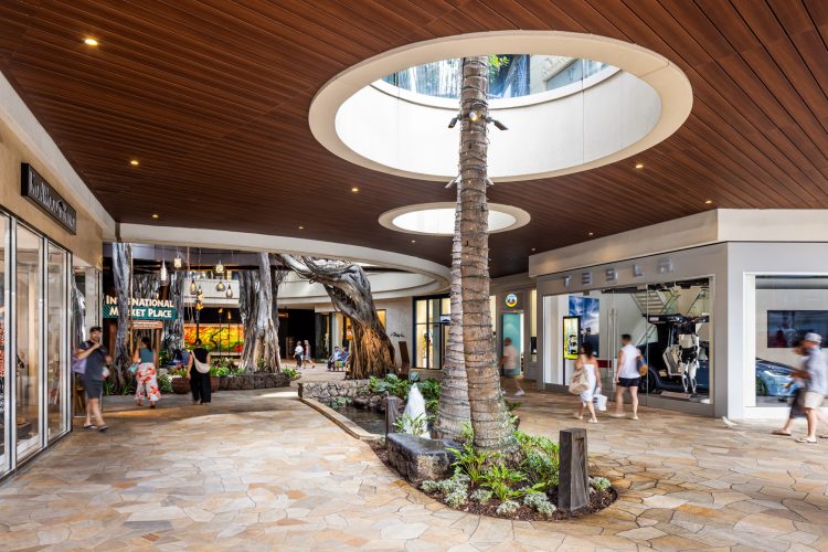 International Market Place Waikiki - Retail & Architectural Photography