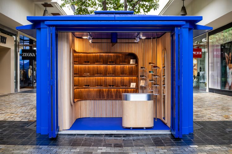 Meta Lab Kiosk Ala Moana – Experiential Retail Architecture Photography in Honolulu, Hawaii
