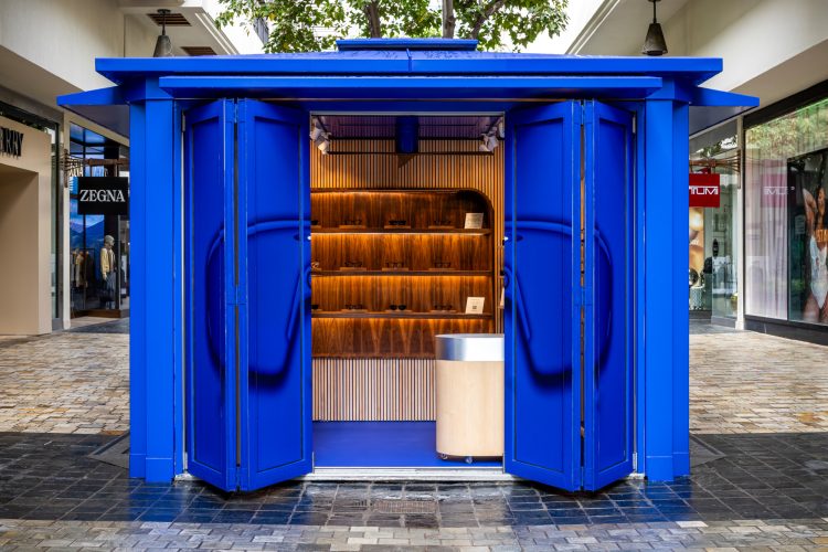 Meta Lab Kiosk Ala Moana – Experiential Retail Architecture Photography in Honolulu, Hawaii